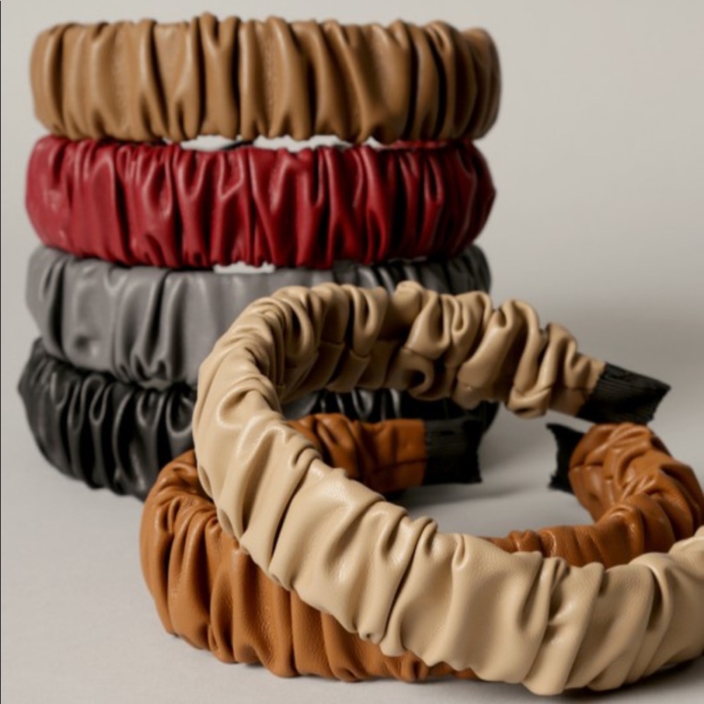 NWT red leather ruched head band - Picture 2 of 2